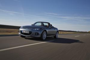690303_Mazda_MX-5_Facelift_2012_action_07