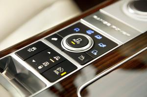 594169_LR_Range_Rover_Detail_02