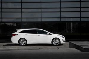 849397_hyundai_i40_tourer_003