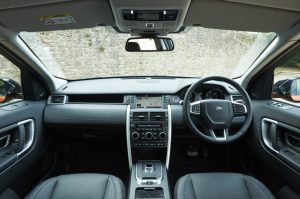 cropped-1057053_discovery_sport_interior_002.jpg